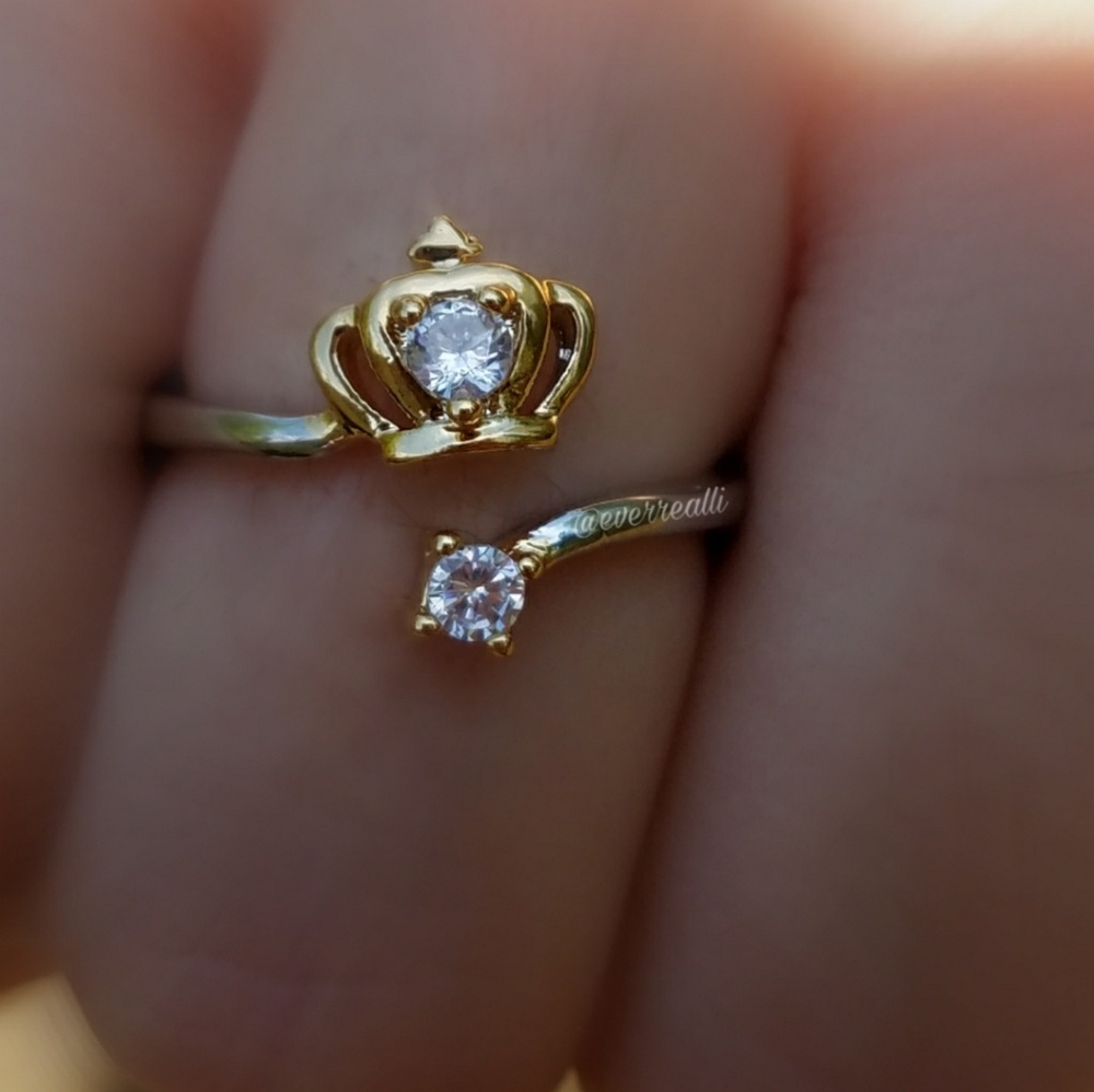 Two Tone Yellow & White Crown Adjustable Open Ring - Picture 4 of 5